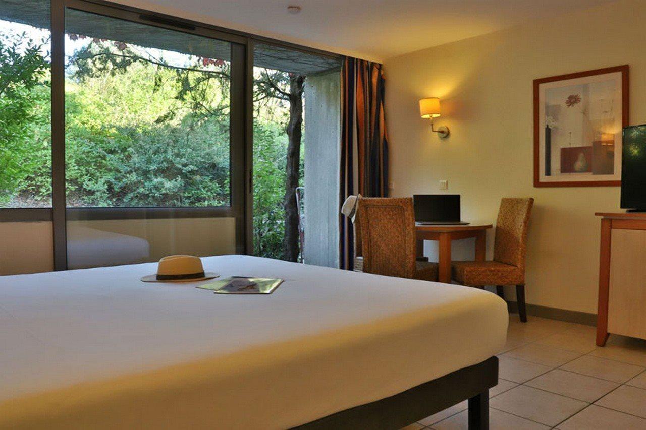 Sowell Hotels Ardeche Grospierres Exterior foto