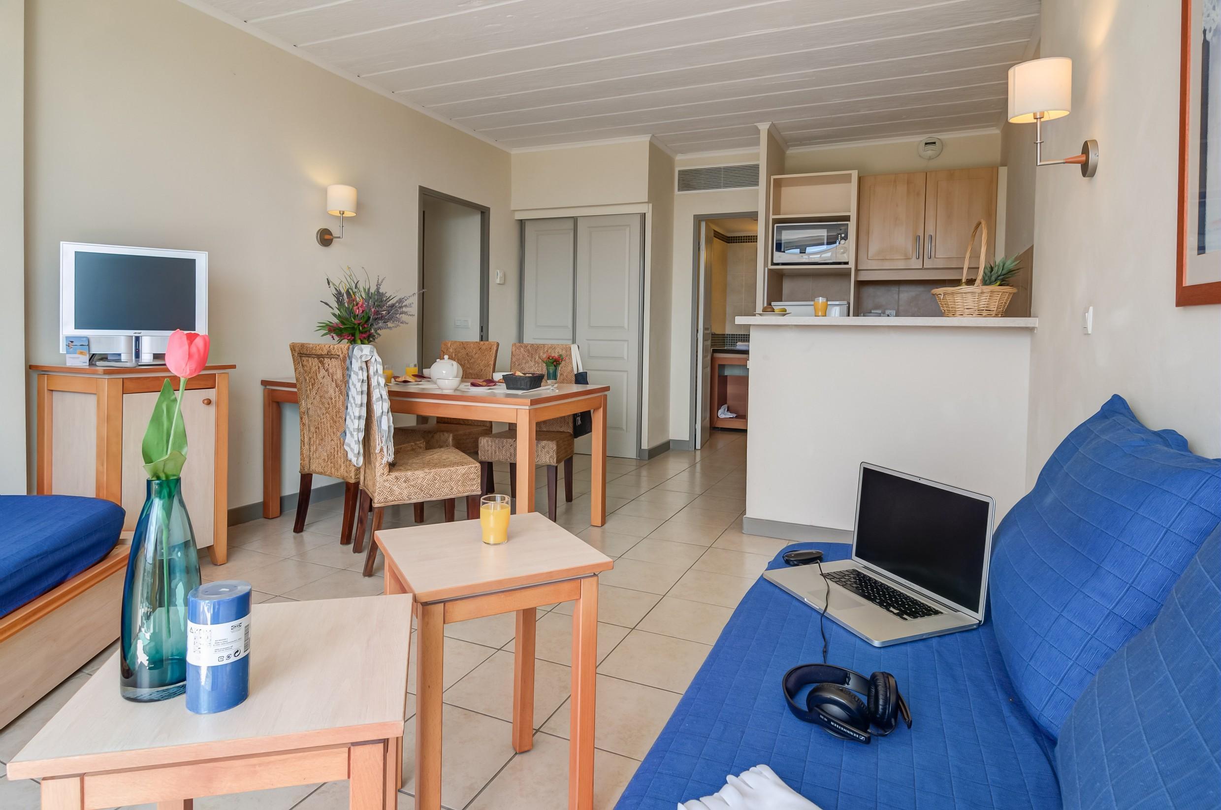 Sowell Hotels Ardeche Grospierres Exterior foto