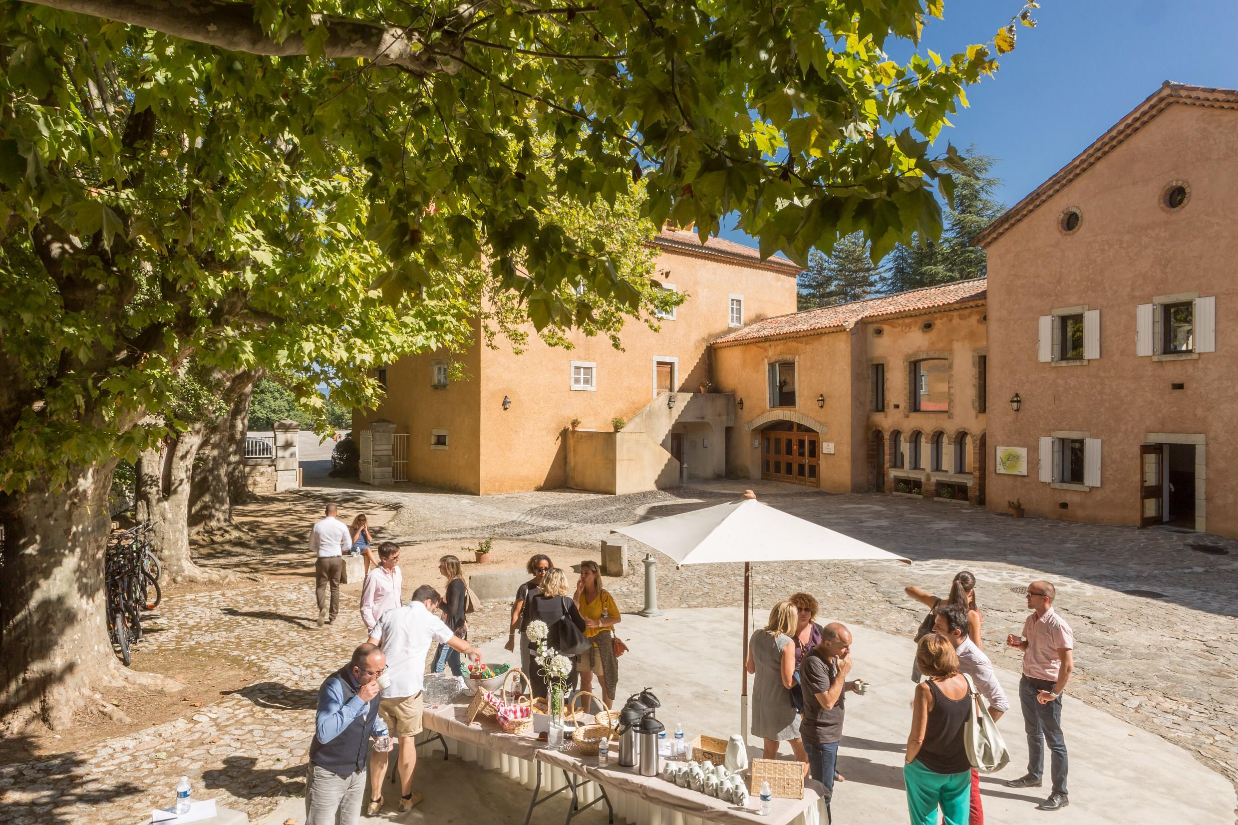 Sowell Hotels Ardeche Grospierres Exterior foto